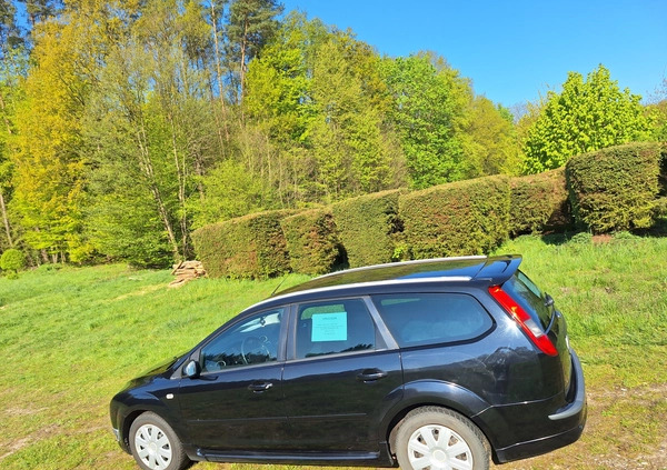 Ford Focus cena 10800 przebieg: 233700, rok produkcji 2007 z Maków Podhalański małe 79